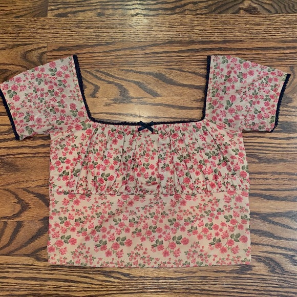 🎊 URBAN OUTFITTERS 🎊 Rose Mesh Bardot Top - Picture 2 of 4
